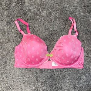 Victoria’s Secret lined Demi bra